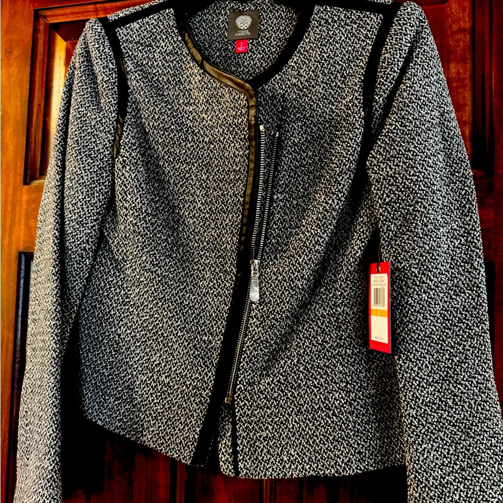 Lot of suit jackets/skirts/pants - new, sizes 0-2